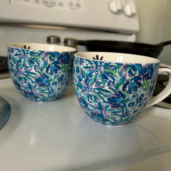 Lily Pulitzer Coffee mugs - Picture 1 of 2